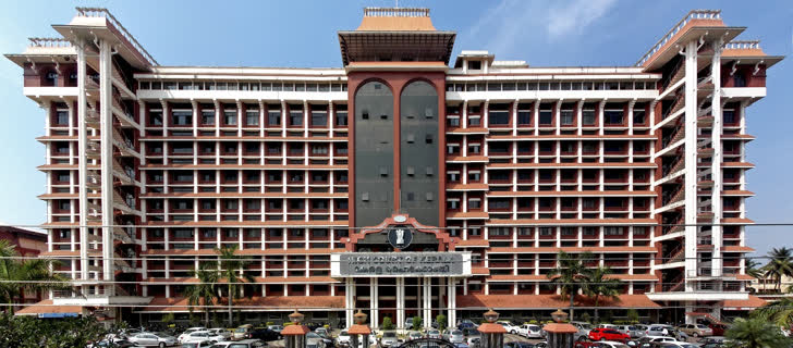 The High Court of Kerala building in Kochi, a large modern administrative block.